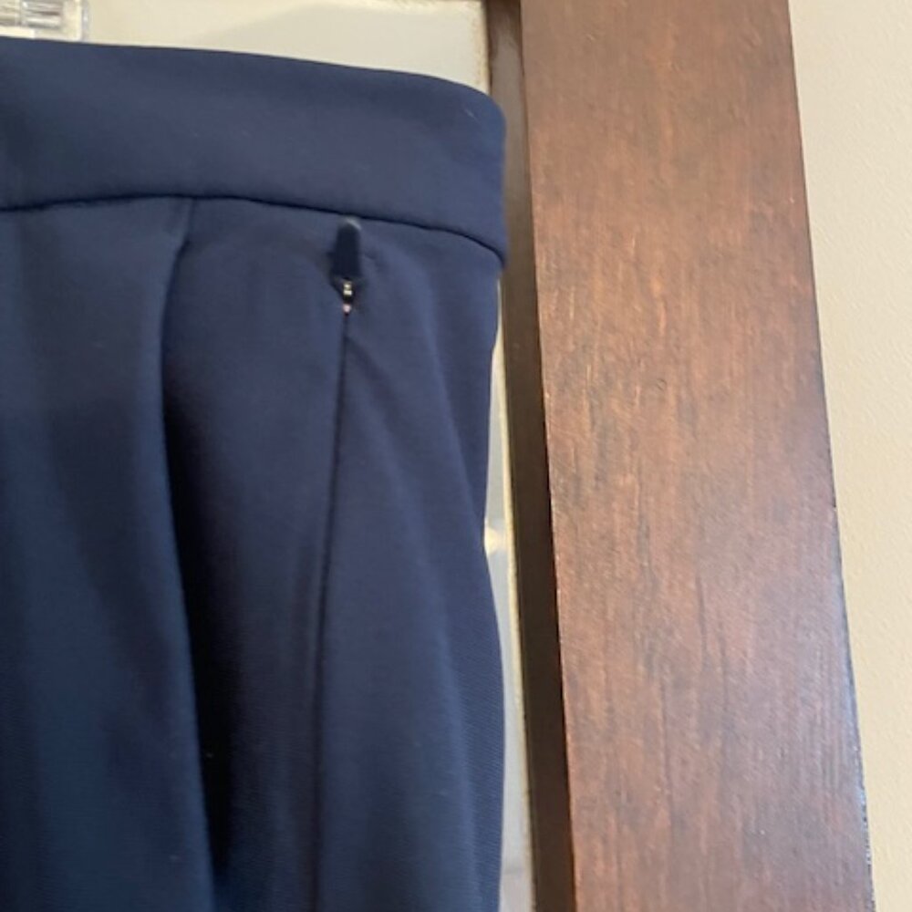 lululemon Commission Pant in Navy Blue, Size 36 - Picture 2 of 7